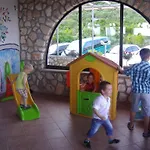 Hotel Zlatni Lav