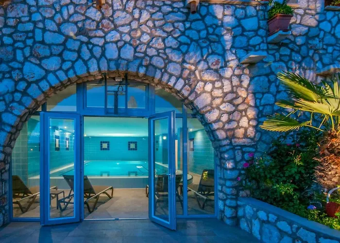 Zlatni Lav Otel Martinšćica