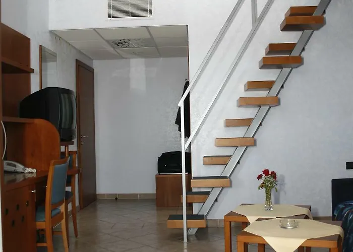 Otel Zlatni Lav Martinšćica