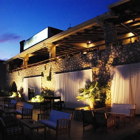 Hotel Zlatni Lav Martinscica (Cres)