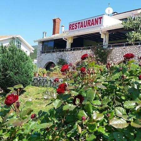 Hotel Zlatni Lav Martinscica (Cres)