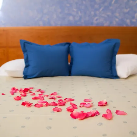 Zlatni Lav Hotel Martinscica (Cres)