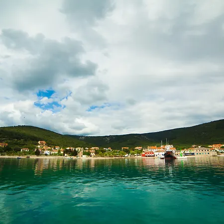 Zlatni Lav Hotel Martinscica (Cres)