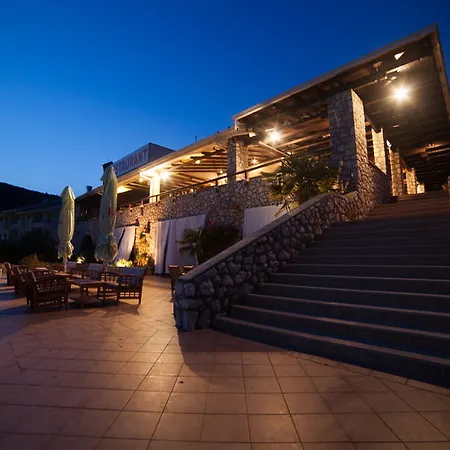 Hotel Zlatni Lav Martinscica (Cres)