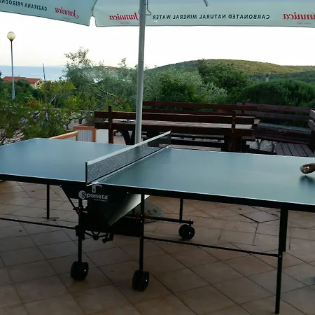 Zlatni Lav Hotel 4*