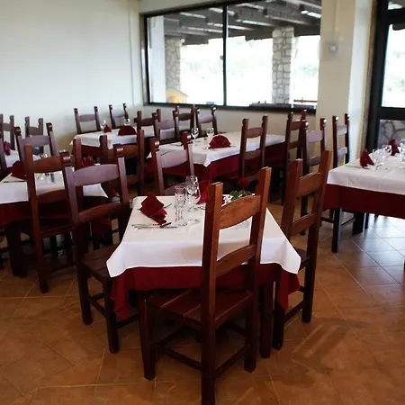 Hotel Zlatni Lav