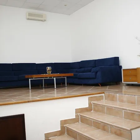 Hotel Zlatni Lav 4*